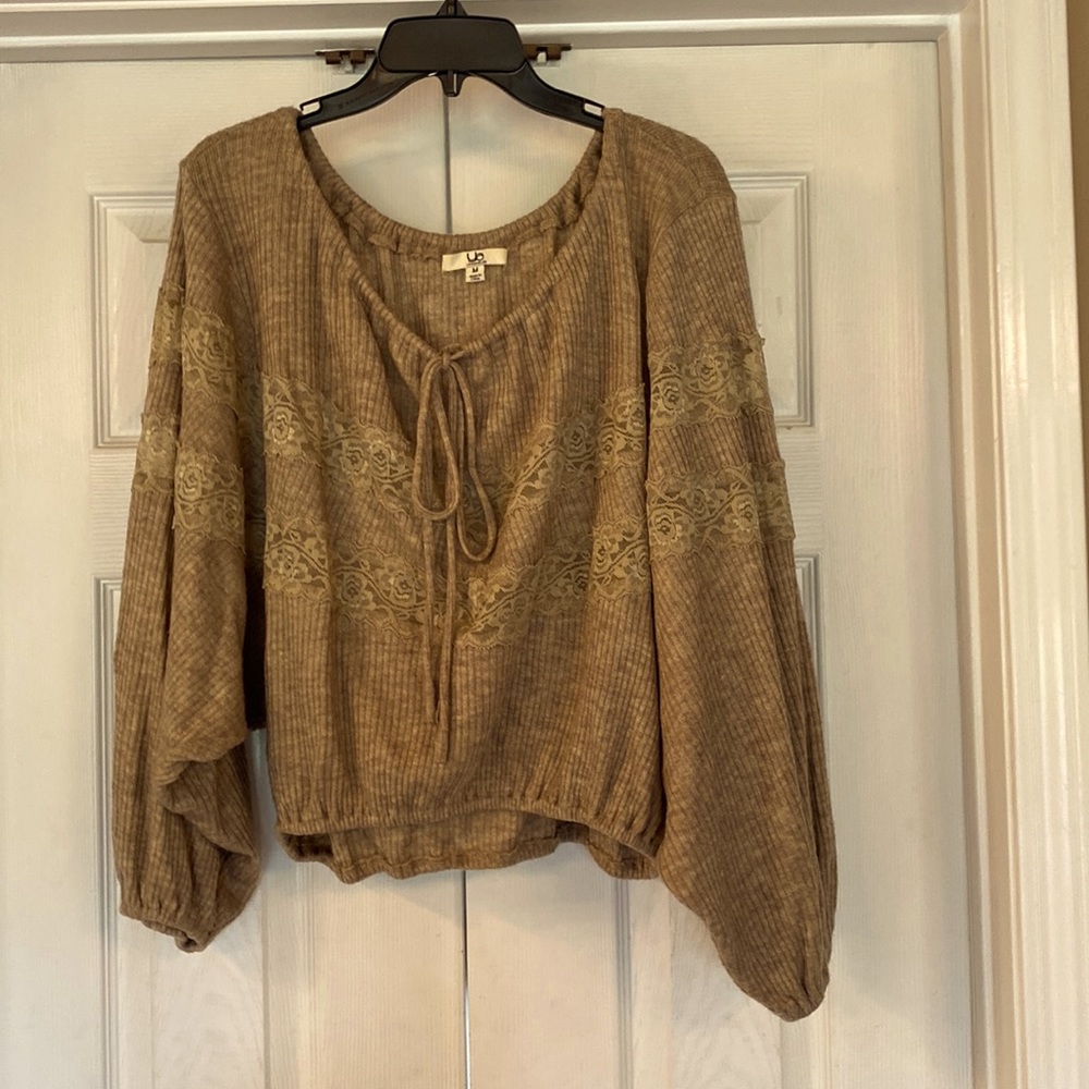 YA Los Angeles Tan Top with Big Sleeves